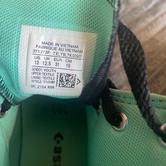 Converse CTAS High Top Psychedelic Black Shoes Youth 13 Style 371272F - Picture 9 of 9